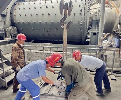 王家河選礦廠 | 清涼護航戰(zhàn)高溫，多維發(fā)力保生產(chǎn)