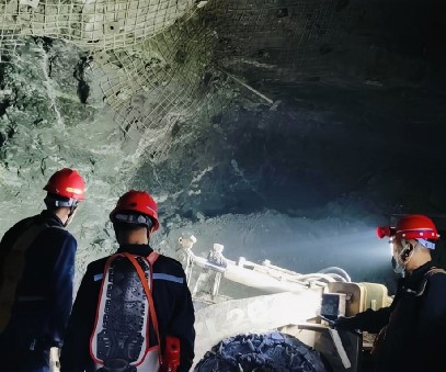 西溝鐵礦｜織密安全防護網(wǎng)，護航全年“零傷亡”